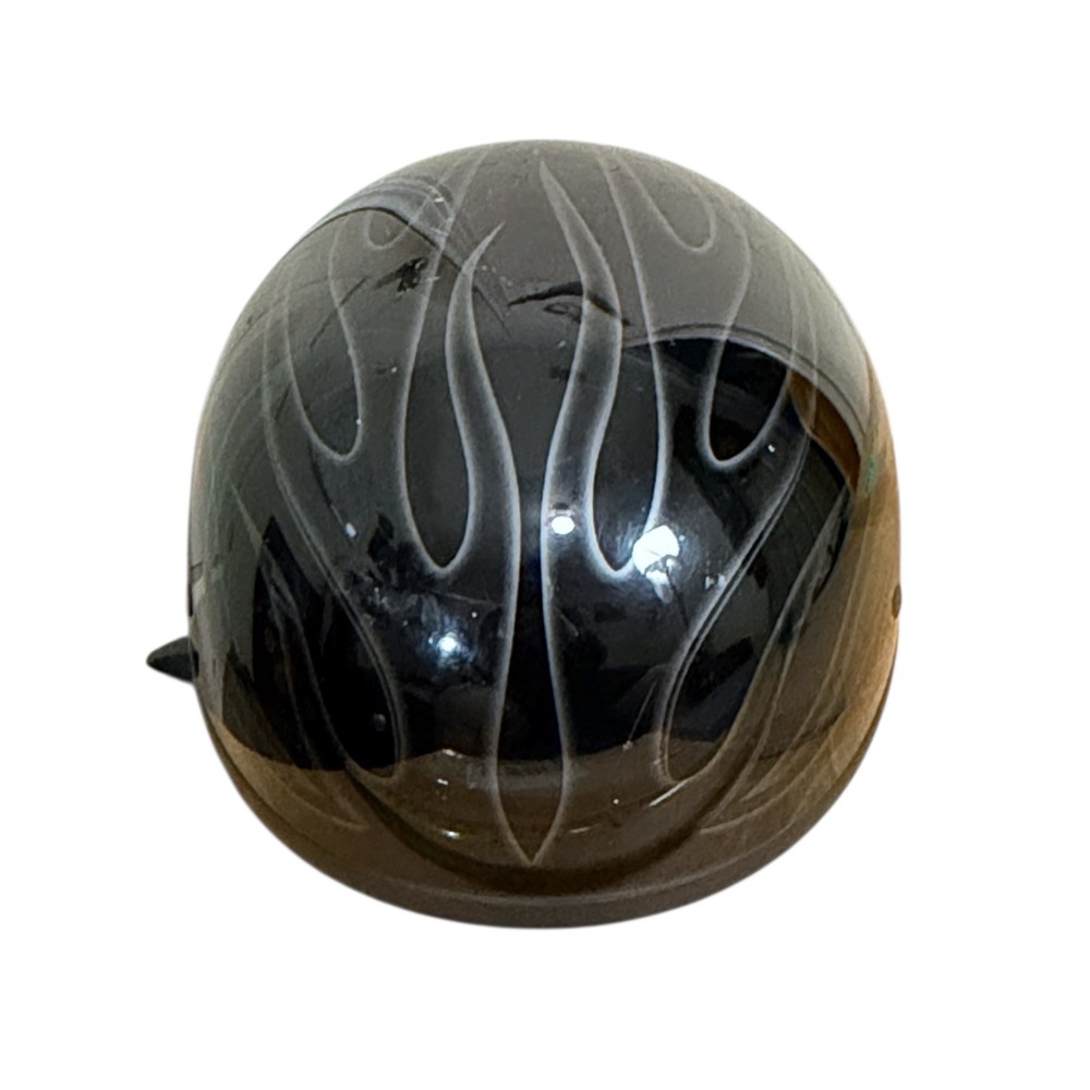 Daytona Skull Rider Grunge DOT Motorcycle Helmet Black Flame Design Size‎ Medium